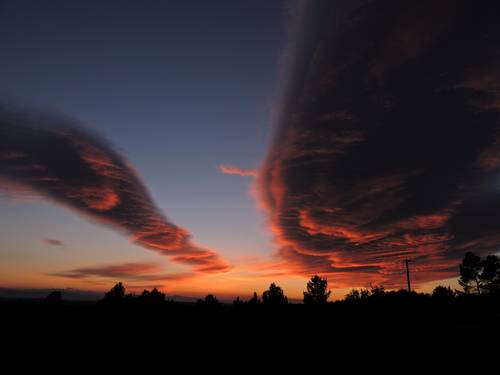 nuage lenticulaire sur les corbières corbières